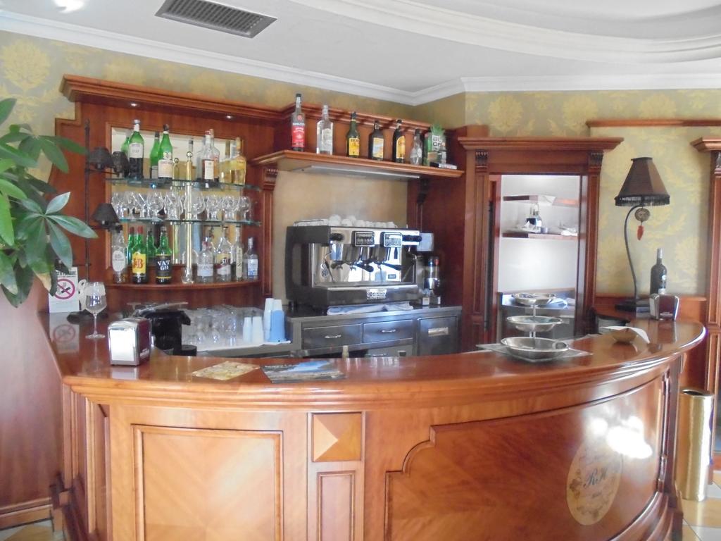 Regent Beach Hotel & Apartments Реджо ди Калабрия Екстериор снимка