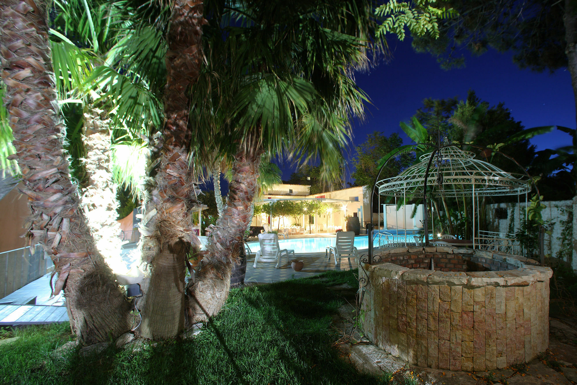 Regent Beach Hotel & Apartments Реджо ди Калабрия Екстериор снимка